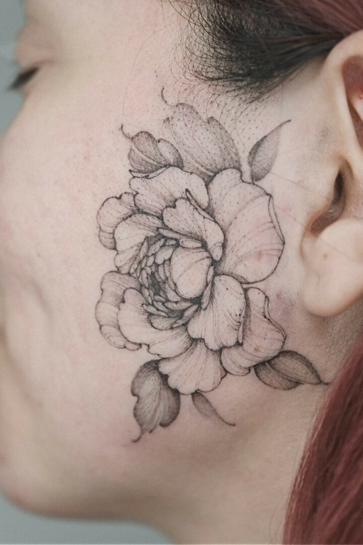 The smallest details — botanical fine line tattoo by Anna Koltun